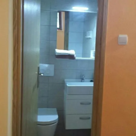 In With Balcony, Air Conditioning, Wifi 3856-3 Apartman *